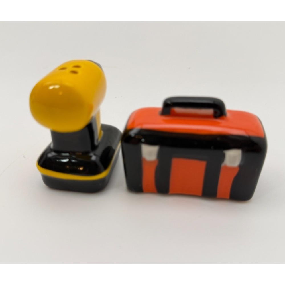 Cracker Barrel Drill & Toolbox Ceramic Salt & Pepper Shakers Set - Picture 3 of 5
